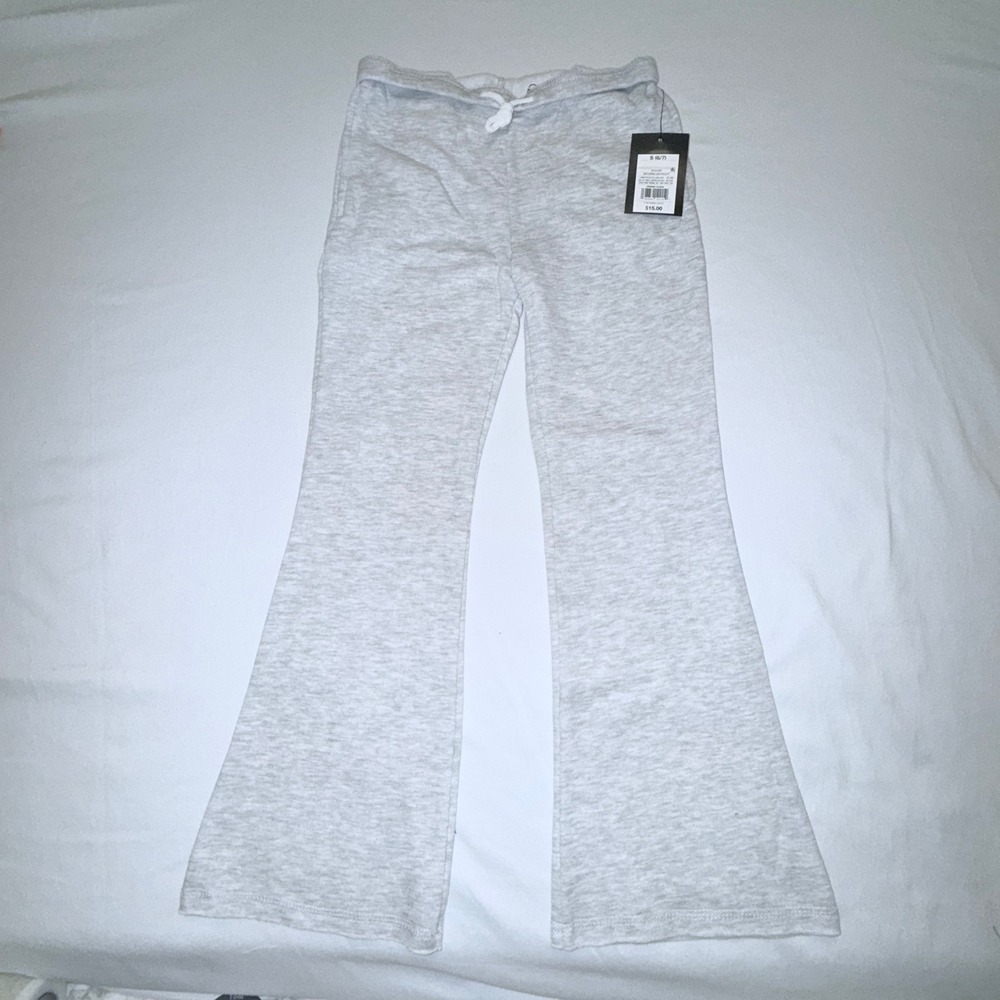 Art Class Flare Sweatpants Kids Size S 6/7 Gray NWT Heathered Fleece Leggings